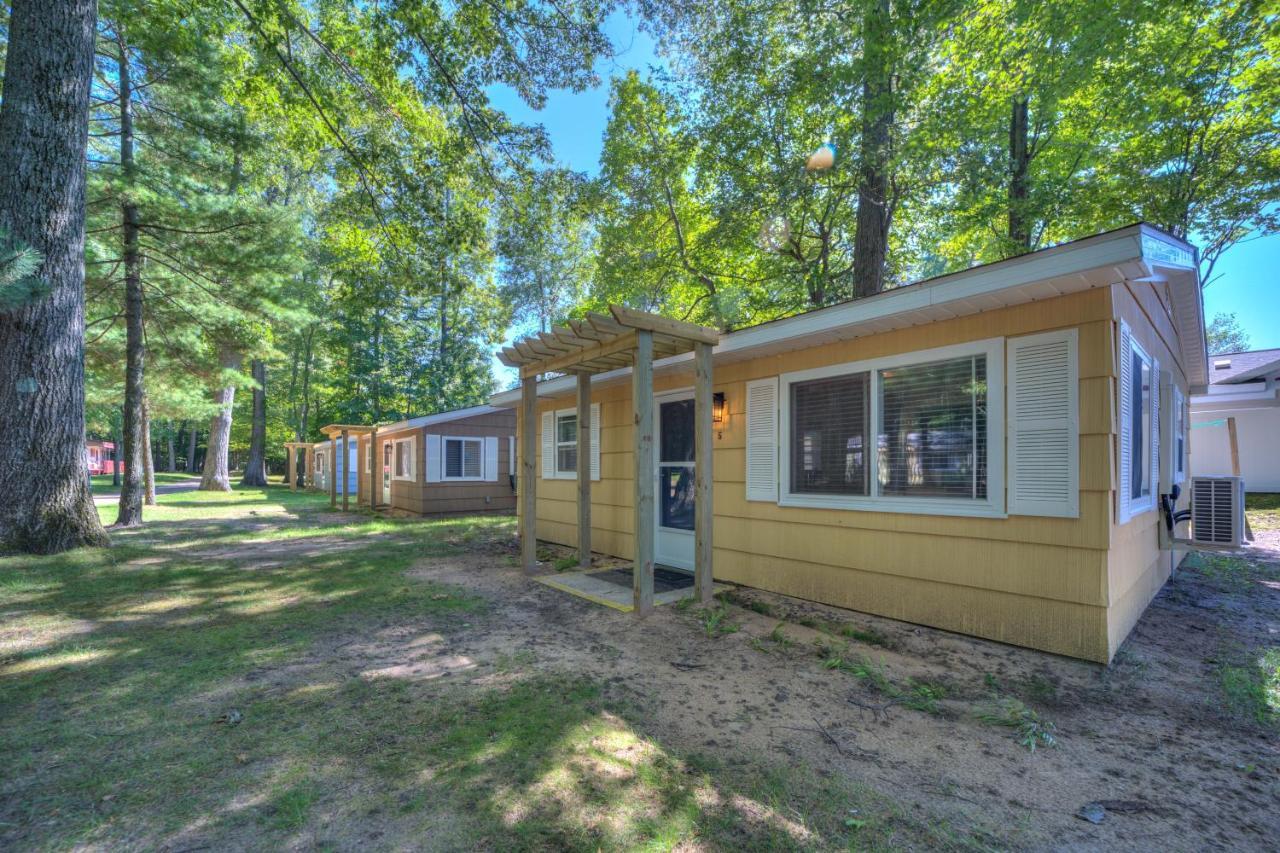 Scenic Drive Resort Muskegon Esterno foto